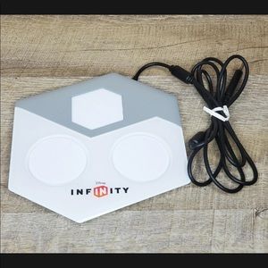Disney Infinity Portal Base Pad for Xbox 360 Model INF-8032385 Video Game